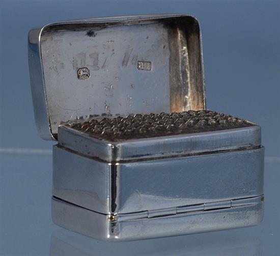 A George III silver nutmeg grater, by John Reily, Length: 37mm.
